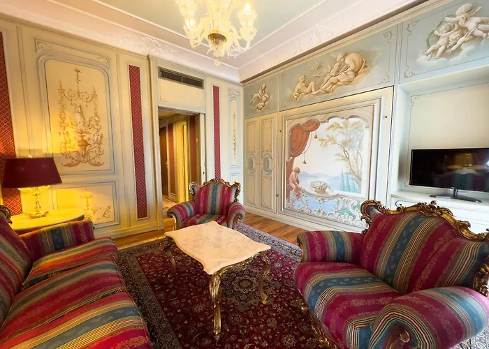 Hotel Regina Palace