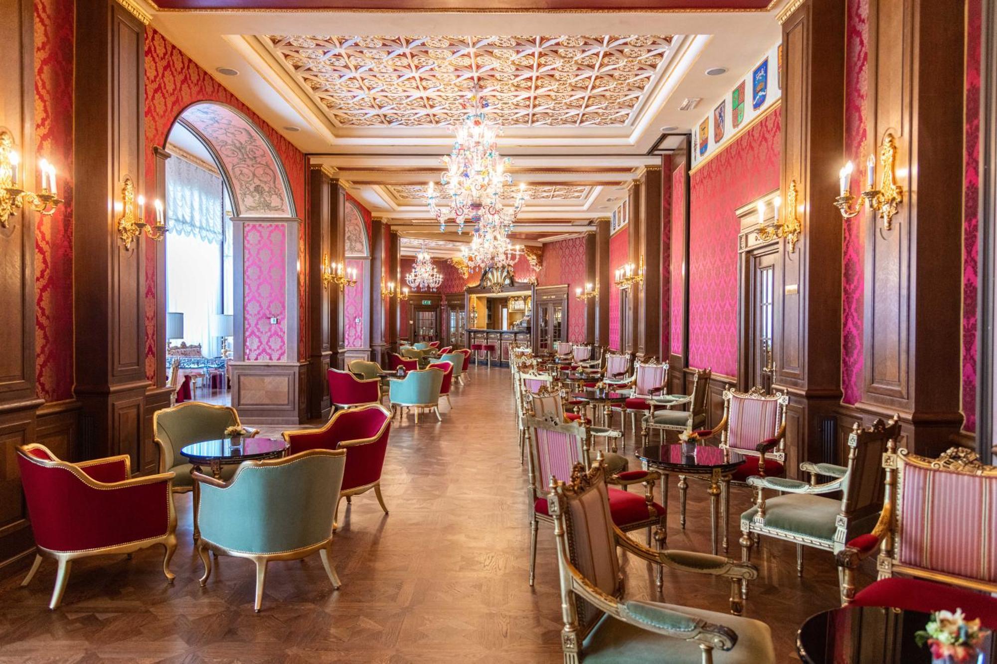 Hotel Regina Palace 4*