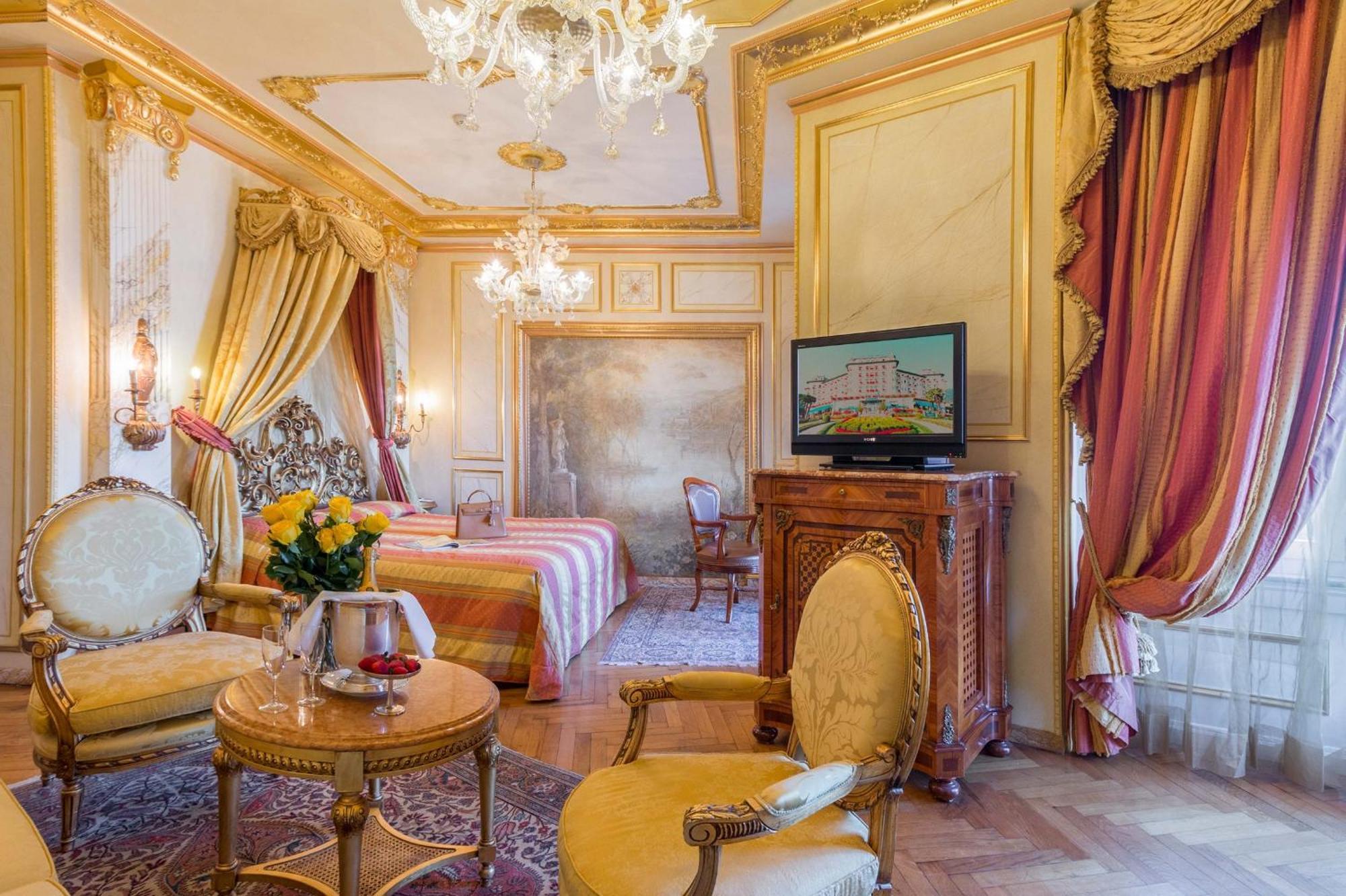 Regina Palace 4*